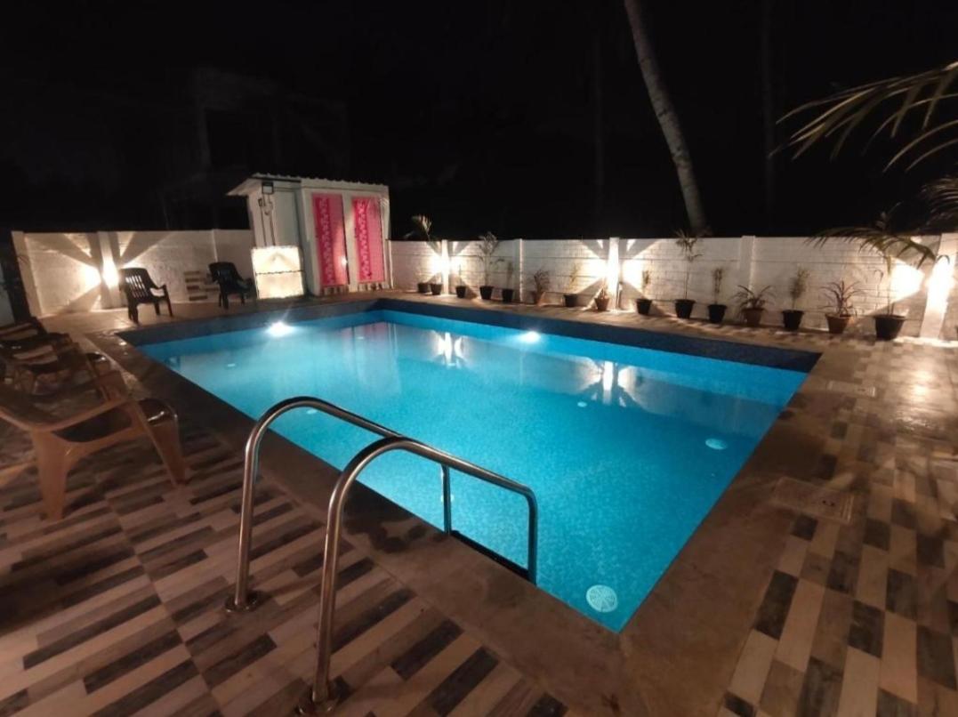 Gratitude Inn, Near Serenity Beach ポンディシェリ エクステリア 写真